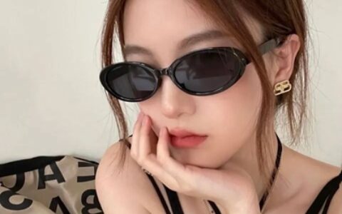 阳光 自信 乐观 女生头像🌞可爱的头像女生呆萌