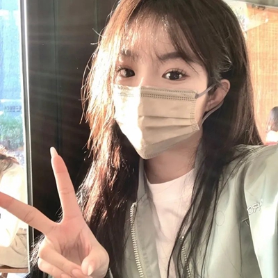 清纯甜美女生头像👚甜到爆的女生清纯甜美头像