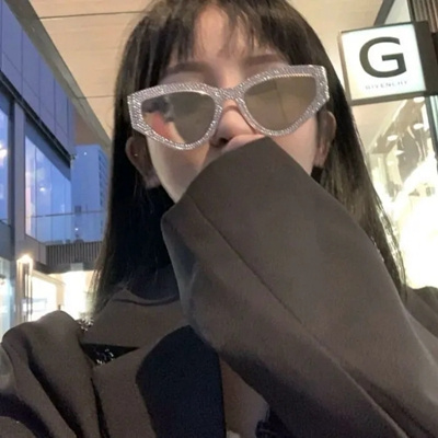 女生头像慵懒偏冷淡风💎冷艳头像女生超拽高雅质感