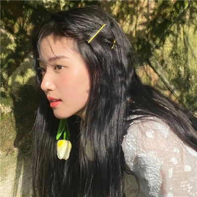 女生头像高级质感干净🚿女生头像ins高级质感 极简质感