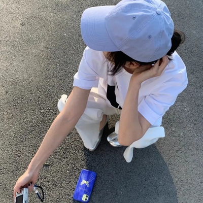 青春校园风女生头像📚超级好看的女生简单气质头像