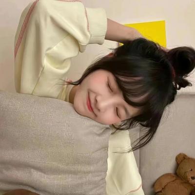让人一眼就心动的女生头像🌟精选值得偏爱的魅力女头