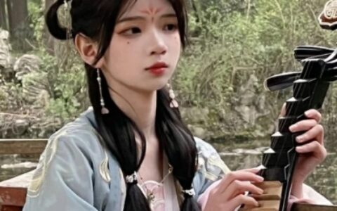 古风头像女生冷艳霸气🌙精选冷艳妩媚的真人女头