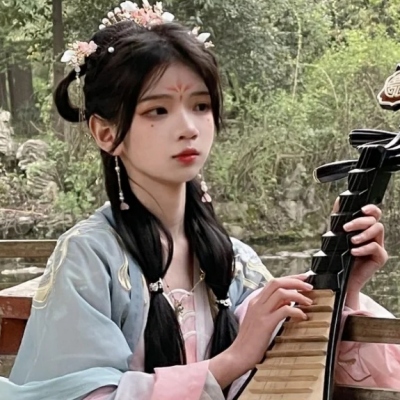 古风头像女生冷艳霸气🌙精选冷艳妩媚的真人女头
