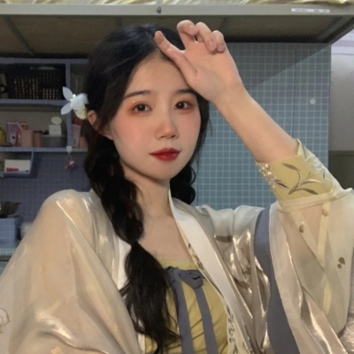 古风头像女生冷艳霸气🌙精选冷艳妩媚的真人女头