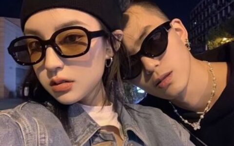 女生攻气十足的情侣头像👑精选霸气宣示主权的情头