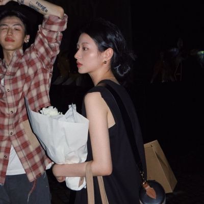 女生攻气十足的情侣头像👑精选霸气宣示主权的情头