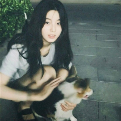 女生头像慵懒偏冷淡风🕊️精选朦胧气质女头合集