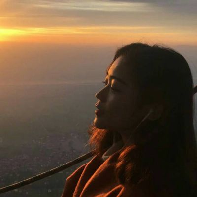 又A又甜玩LOL的女生超美头像🎀用颜值重新定义女召唤师