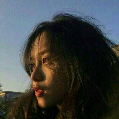 又A又甜玩LOL的女生超美头像🎀用颜值重新定义女召唤师