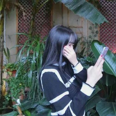 2025女生霸气超拽头像大全💥用眼神重新定义游戏规则