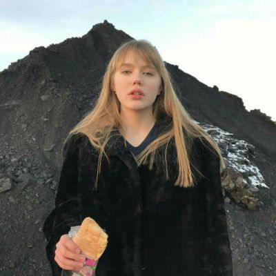 微信欧美女生超拽霸气头像👑用眼神掌控全场的强者美学