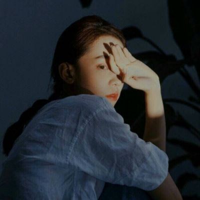 微信欧美女生超拽霸气头像👑用眼神掌控全场的强者美学