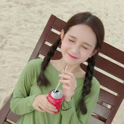 微信欧美女生超拽霸气头像👑用眼神掌控全场的强者美学
