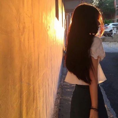 2025气质女生唯美背影头像🌙仙气头像收藏馆
