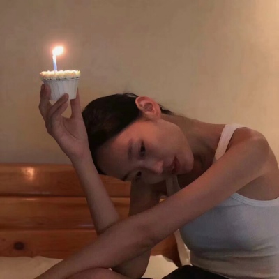 真人落雁沉鱼女生头像🌫️用模糊背影定格惊鸿一瞥的遗憾