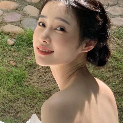 真人落雁沉鱼女生头像🌫️用模糊背影定格惊鸿一瞥的遗憾