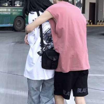 2025超甜真人情头背影大全🍬把糖分藏进每个互动瞬间