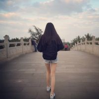 QQ小清新女生背影头像☀️向阳而生