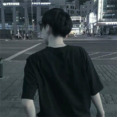 2025最新QQ男背影头像欧美风🧢用背影征服整个社交圈