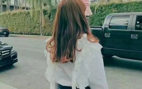 超拽女生无字背影头像精选🕶️此处无声胜有声