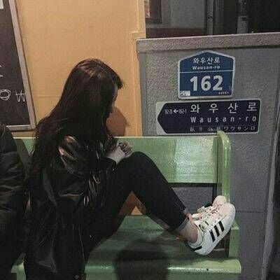 超拽冷酷霸气女生背影头像👑不用回头也能掌控全场