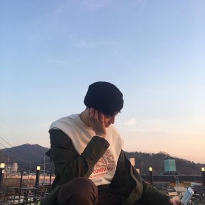 男生低调成熟微信头像👔用背影诉说强者哲学的绅士