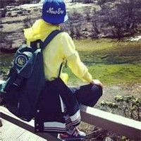 QQ男生戴帽子超拽背影头像🧢帽檐之下用阴影宣告生人勿近