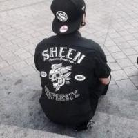 QQ男生戴帽子超拽背影头像🧢帽檐之下用阴影宣告生人勿近