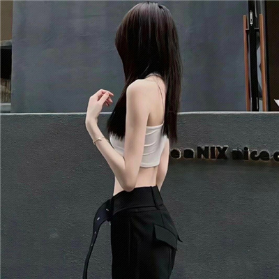 2025干净气质背影女头🧠看起来很好骗其实很难追