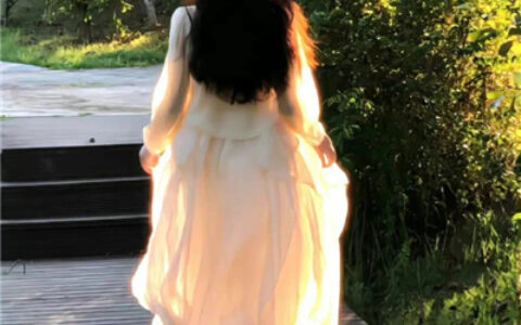 白裙氛围感背影女头合集👗把云朵穿在身上的温柔