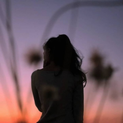 女生唯美意境背影头像🌙把岁月静好藏进温柔里