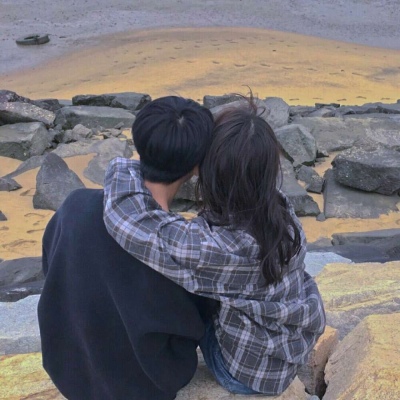 520情侣低调恩爱背影头像💌00后专属｜青春不撞款恋爱方程式