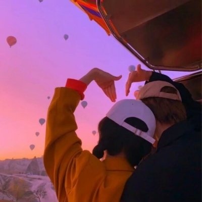 520情侣低调恩爱背影头像💌00后专属｜青春不撞款恋爱方程式