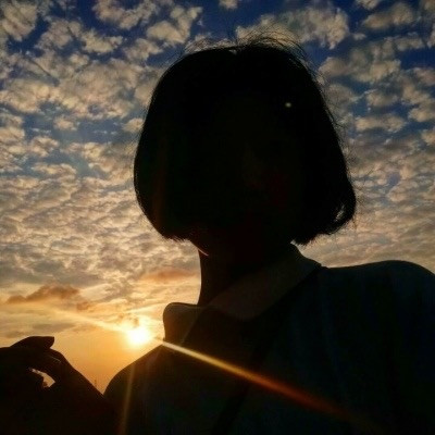 2025微信女生唯美伤感背影头像🌧️用数字眼泪写成的诗篇
