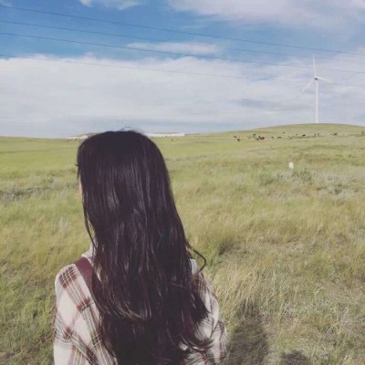 女生唯美漂亮伤感背影头像🌧️把眼泪化作星辰的温柔