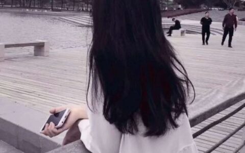 QQ女生唯美伤感背影头像2025🌊浪尽离场系列