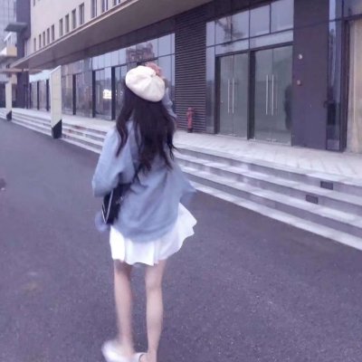 QQ女生唯美伤感背影头像2025🌊浪尽离场系列