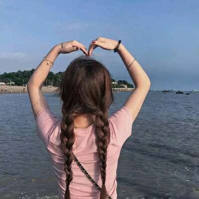 QQ女生唯美伤感背影头像2025🌊浪尽离场系列