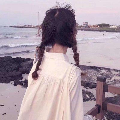QQ女生唯美伤感背影头像2025🌊浪尽离场系列