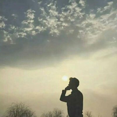 情侣背影头像一人一张💔人间清醒独一无二