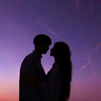 情侣背影头像一人一张💔人间清醒独一无二