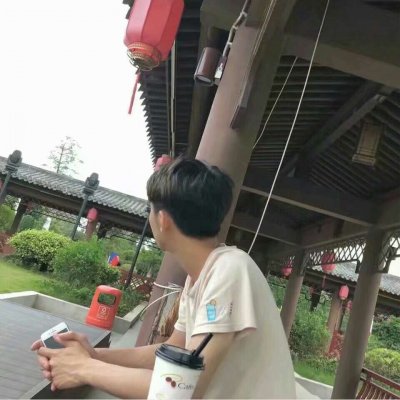 真诚告白💘最新微信情侣背影头像一男一女