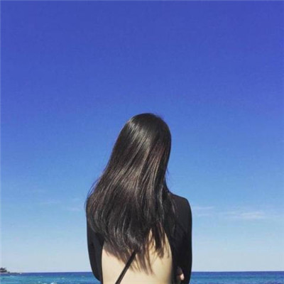 女生长发海边唯美背影头像🌊霸气社交宣言系列头像