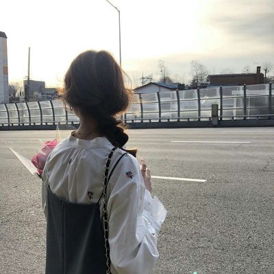 抖音女生唯美背影头像💘人间清醒系列头像