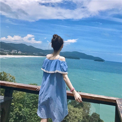抖音女生伤感背影头像🌧️把眼泪藏在镜头后面