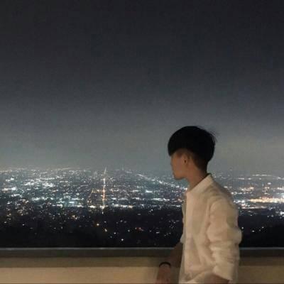 低调情侣背影头像一男一女🐾九命一心系列头像