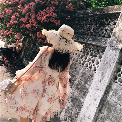 治愈系温柔风🌿唯美小清新女生长发背影头像
