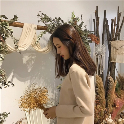 回忆陷阱系列🌧️最新版小清新女生背影头像