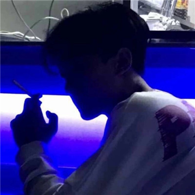 男生伤感霸气背影头像⚡️单身宣言系列